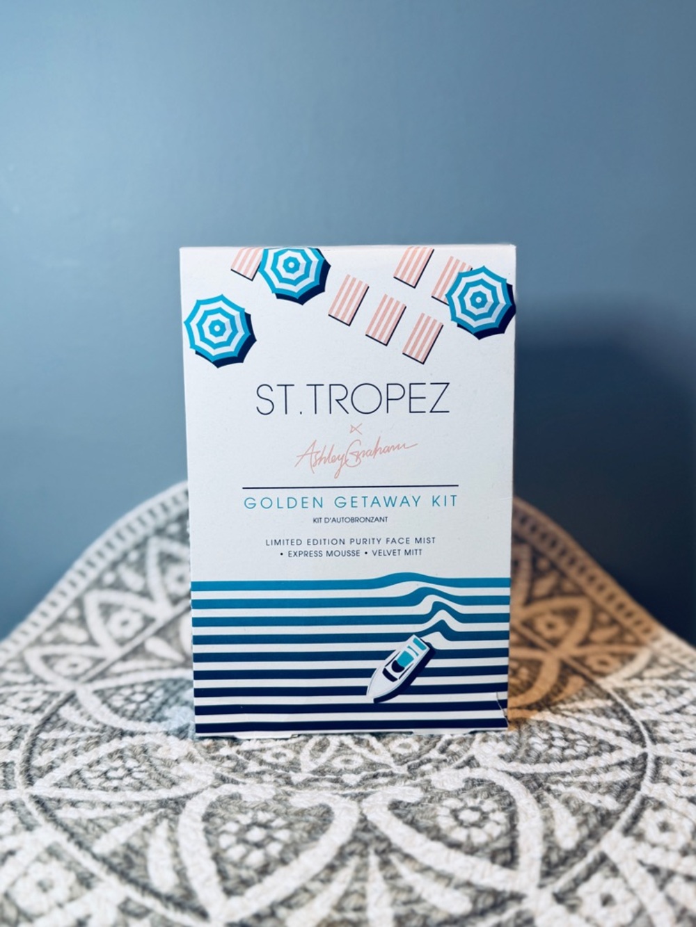 St. Tropez x Ashley Graham Golden Getaway Self-Tanner Kit